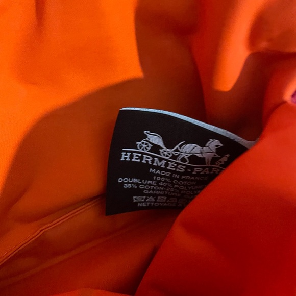 HERMÉS Case - Picture 6 of 7